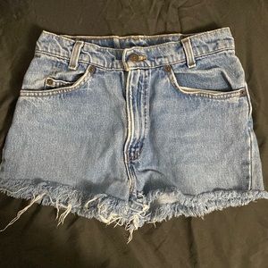 levi shorts